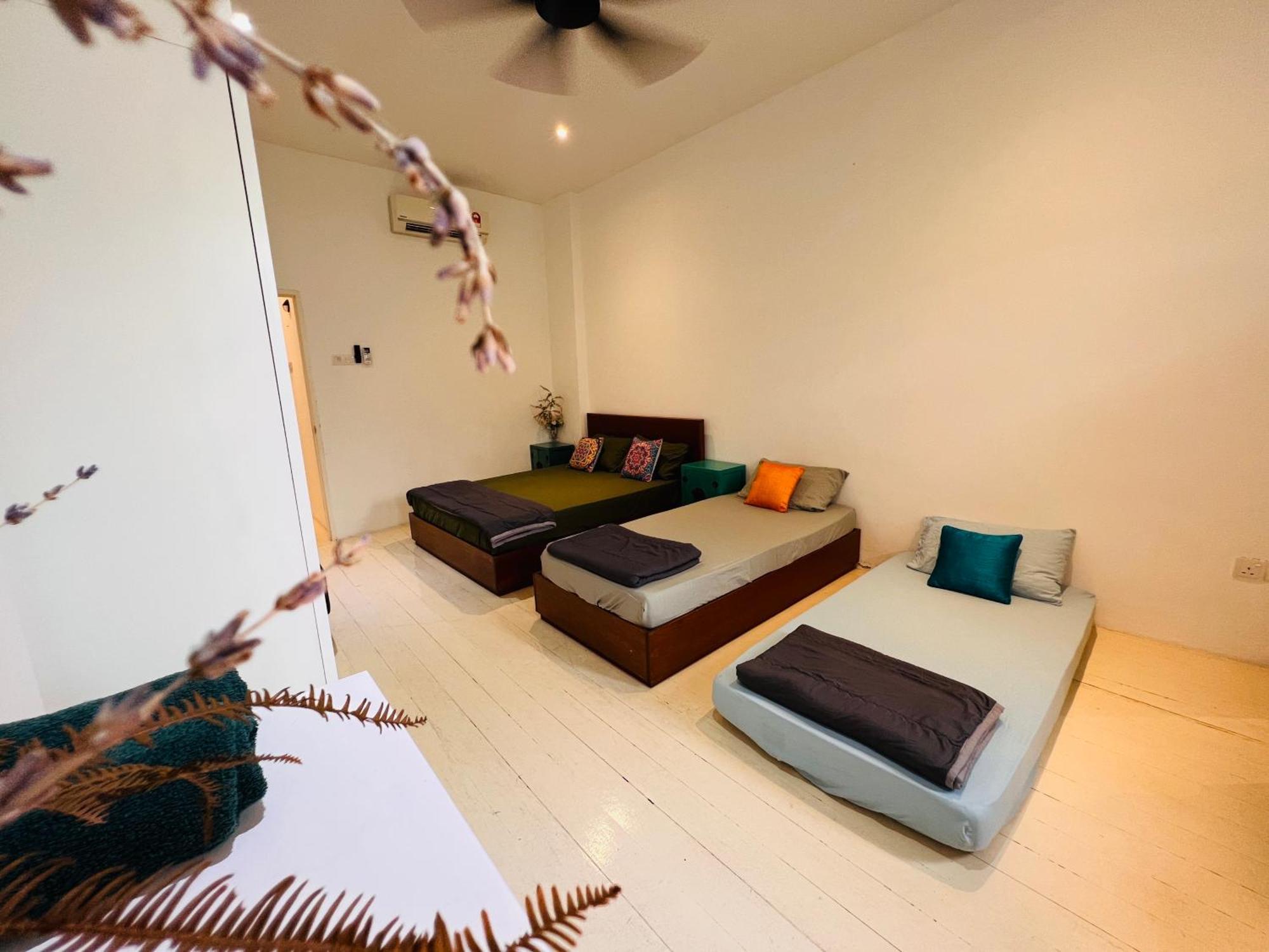 Kyash House 23 * George Town